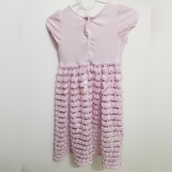 GUC pink sequined dress w rosettes - Picture 3 of 8